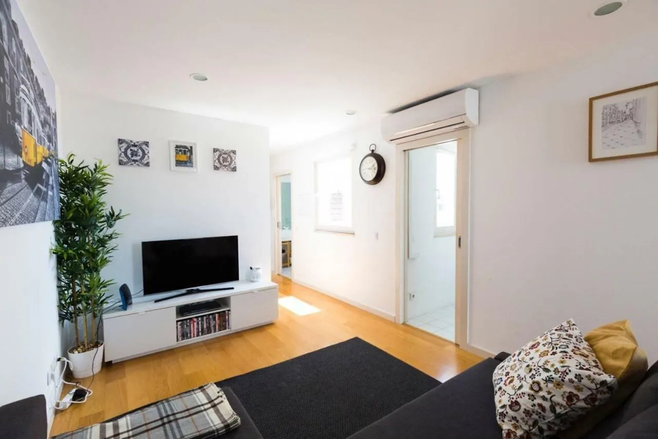 Ola Lisbon - Principe Real IV Apartment